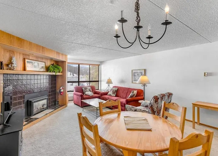 Spruce Lodge, Unit 391