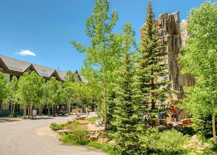 Spruce Lodge, Unit 391